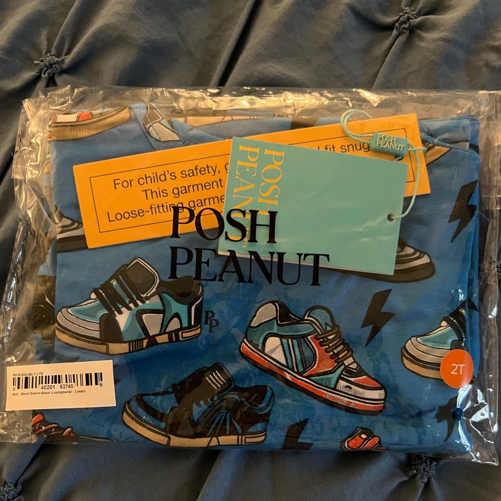 Posh Peanut Blue Sneakers Print Pajama Set - Bolt